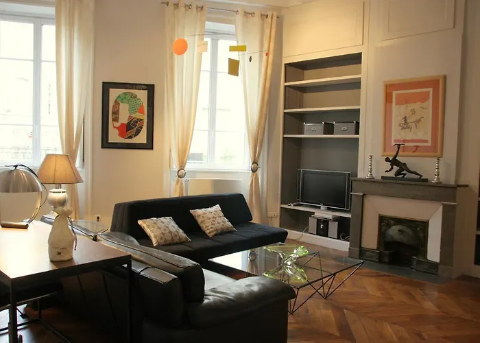 Appart' Fleurieu Λυών